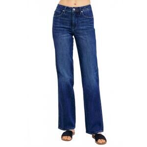 NEW JUDY BLUE mid rise tummy control straight jeans in blue